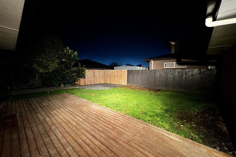 Photo of property in 13 Hansen Place, Takanini, 2112