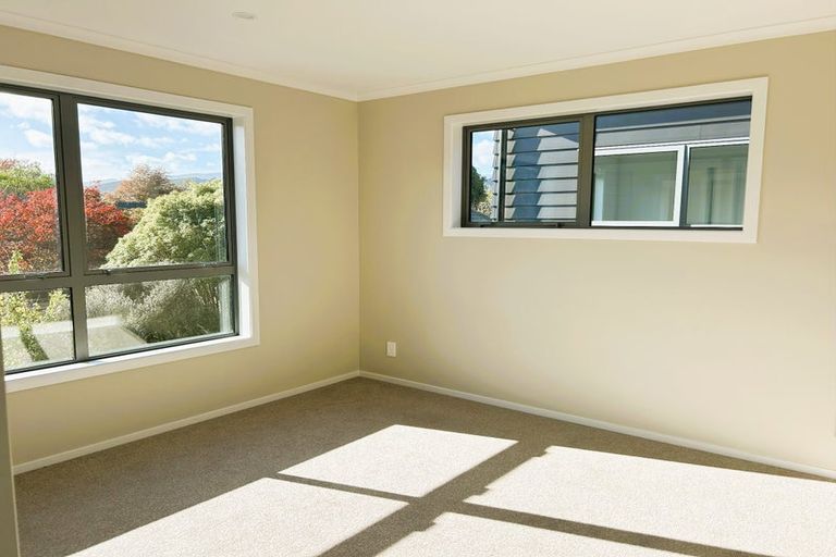 Photo of property in 4/10 Marion Street, Silverstream, Upper Hutt, 5019