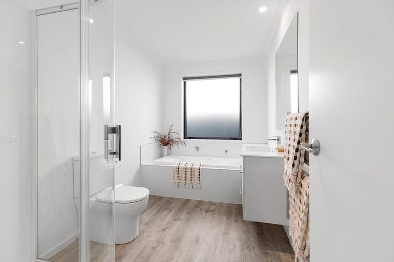 Photo of property in 12 Rehua Way, Papamoa, 3118