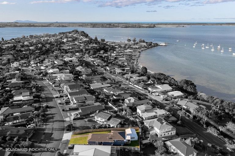 Photo of property in 35 Coppelia Avenue, Omokoroa, 3114