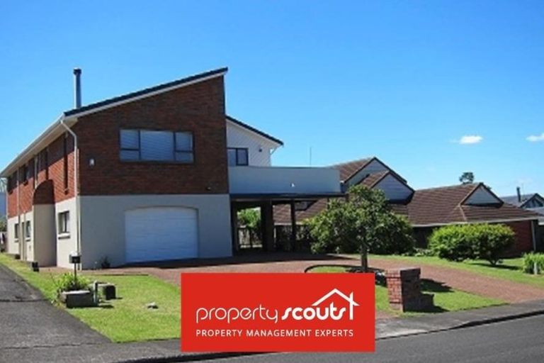 Photo of property in 18 Tatyana Place, Massey, Auckland, 0614