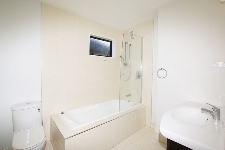 Photo of property in Albany Gardens, 23 Masons Road, Oteha, Auckland, 0632