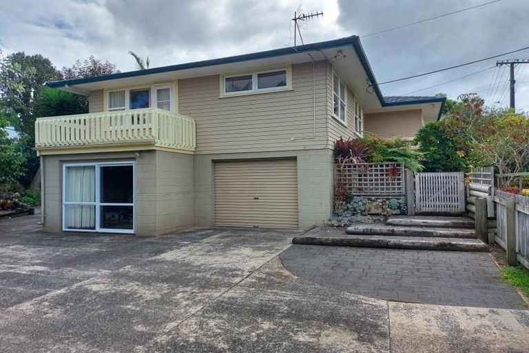 Photo of property in 6 Adams Place, Te Kamo, Whangarei, 0112