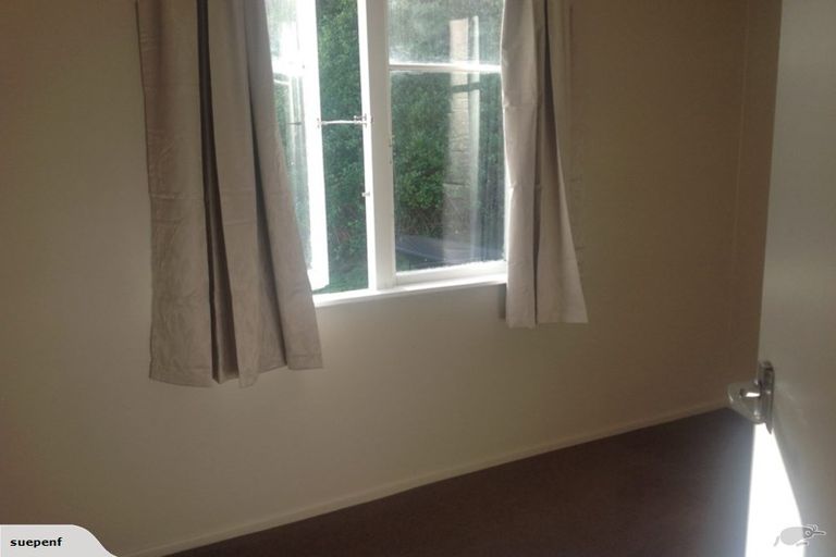 Photo of property in 5 Karewa Street, Castlecliff, Whanganui, 4501