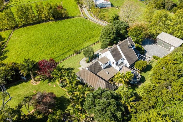 Photo of property in 1034 Cove Road, Langs Beach, Waipu, 0582