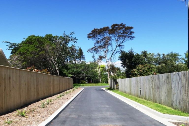 Photo of property in 64c Eatwell Avenue, Paraparaumu Beach, Paraparaumu, 5032