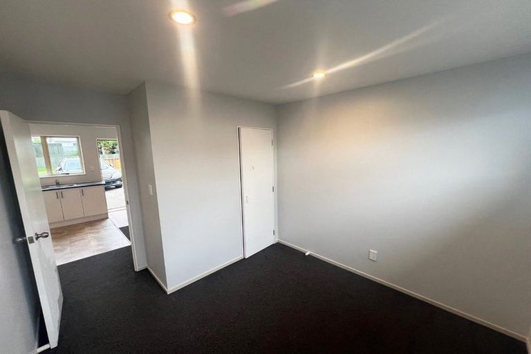 Photo of property in 1 Gambare Place, Wattle Downs, Auckland, 2103