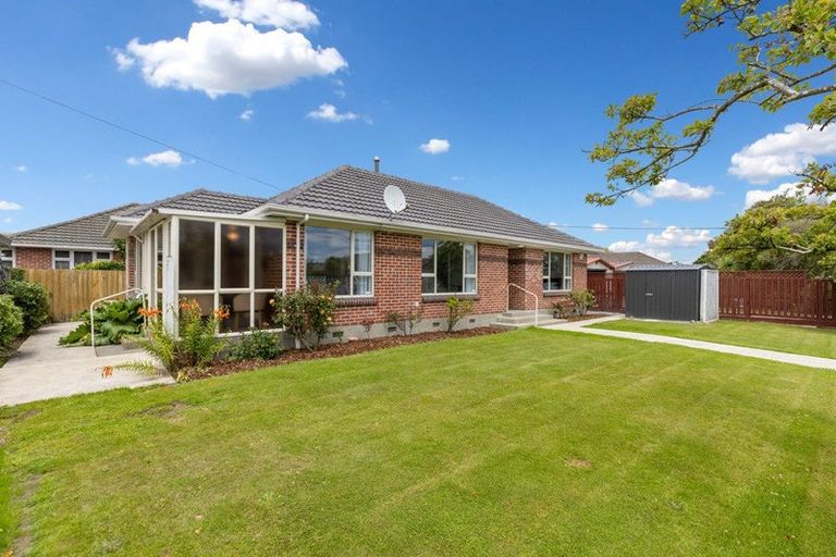 Photo of property in 1/136 Harris Crescent, Papanui, Christchurch, 8053