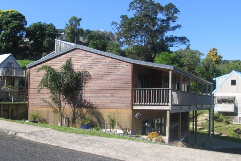 Photo of property in 15b Centennial Drive, Whitianga, 3510