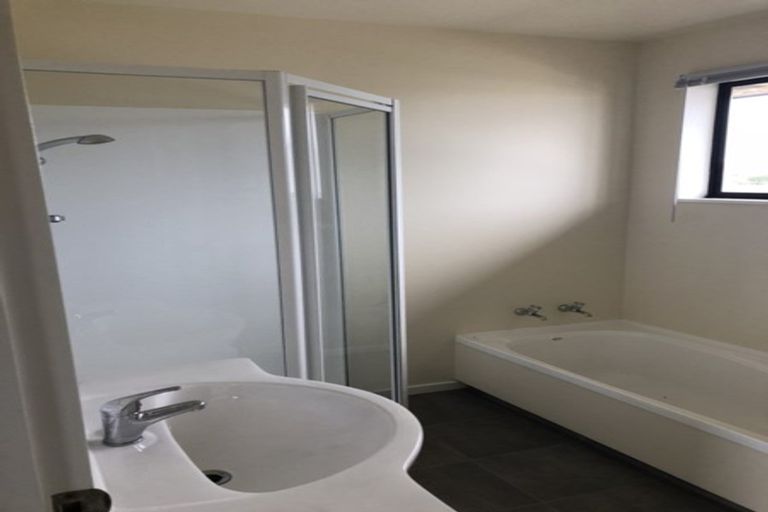 Photo of property in 6 Ellesmere Place, Oceanview, Timaru, 7910