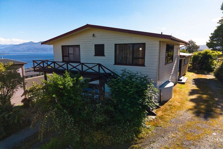 Photo of property in 2166 Arnold Valley Road, Moana, 7872
