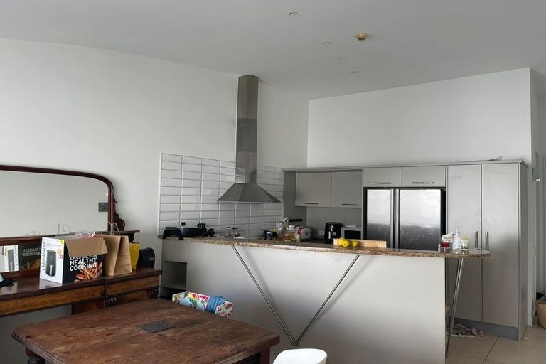 Photo of property in Sirocco Apartments, 803/8 Church Street, Wellington Central, Wellington, 6011