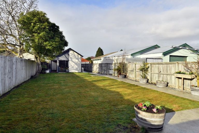 Photo of property in 39 Ngarimu Street, Avonside, Christchurch, 8061