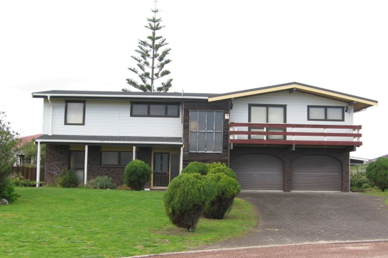 Photo of property in 26 Easdale Place, Pauanui, Hikuai, 3579