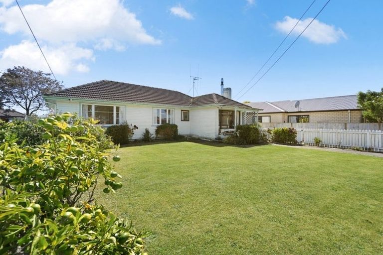 Photo of property in 16 Norman Street, Nawton, Hamilton, 3200