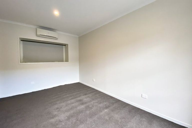 Photo of property in 2/39 Union Road, Howick, Auckland, 2014