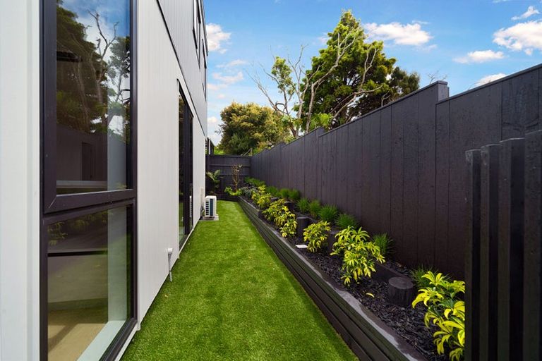 Photo of property in 5/14 Akehurst Avenue, New Lynn, Auckland, 0600