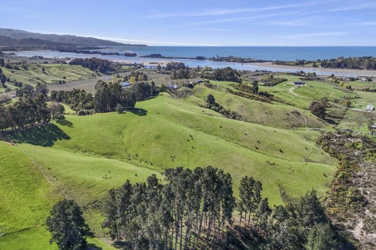Photo of property in 108 Harley Road, Tasman, Upper Moutere, 7175