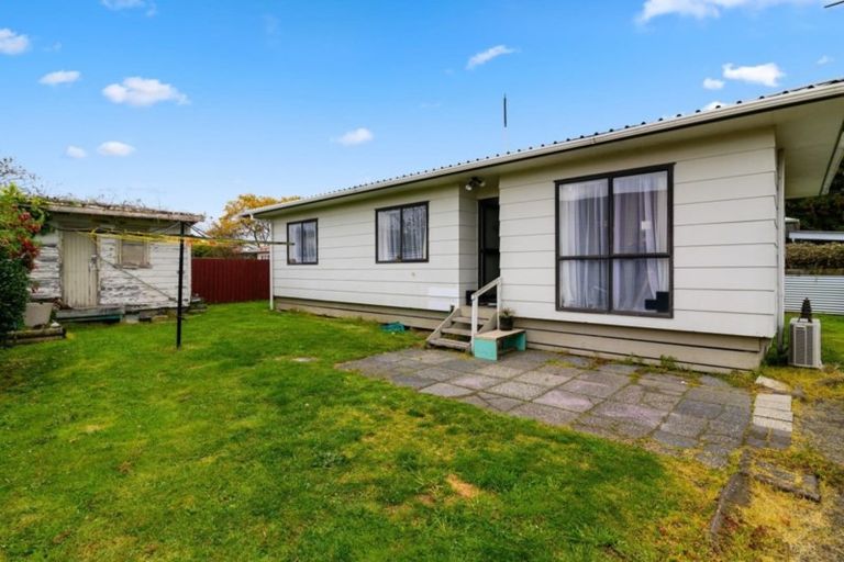 Photo of property in 11a Walker Road, Fairy Springs, Rotorua, 3015