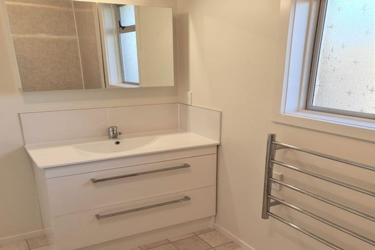 Photo of property in 28 Campbell Street, Havelock North, 4130