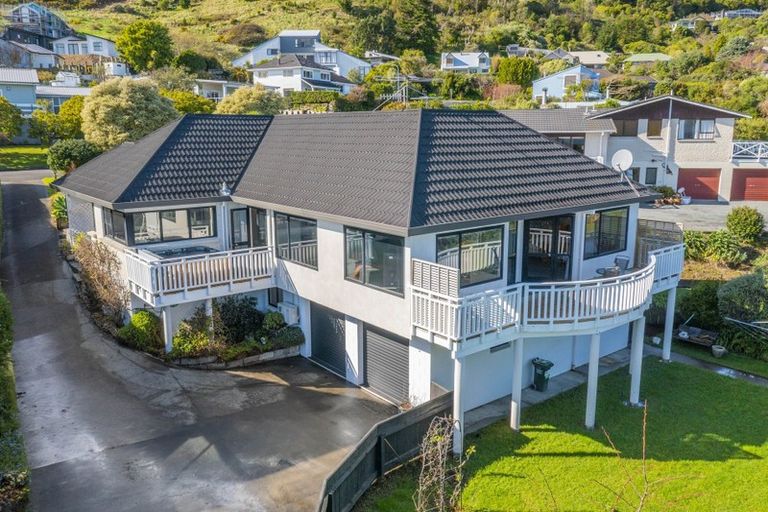 Photo of property in 11 Kea Street, Waikanae, 5036