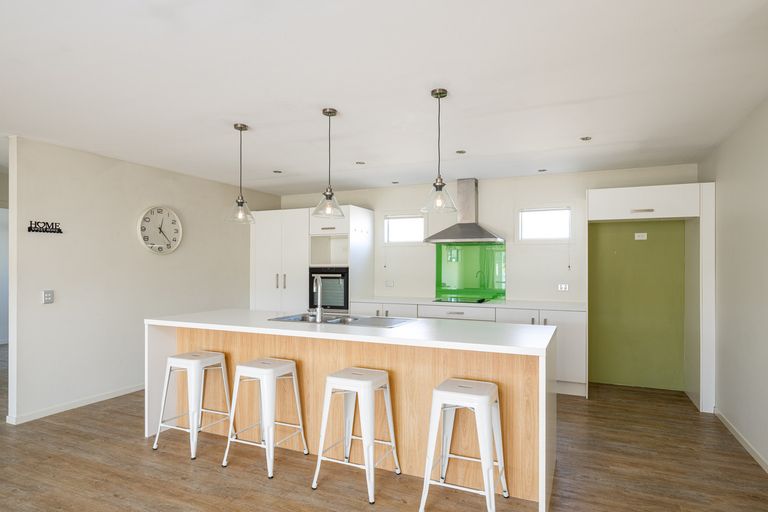 Photo of property in 36 Henderson Drive, Alexandra, 9320