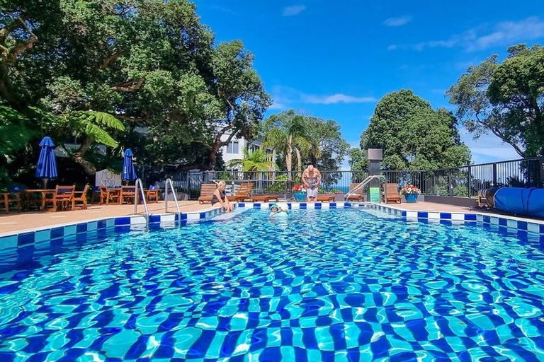 Photo of property in 1/7 The Promenade, Takapuna, Auckland, 0622