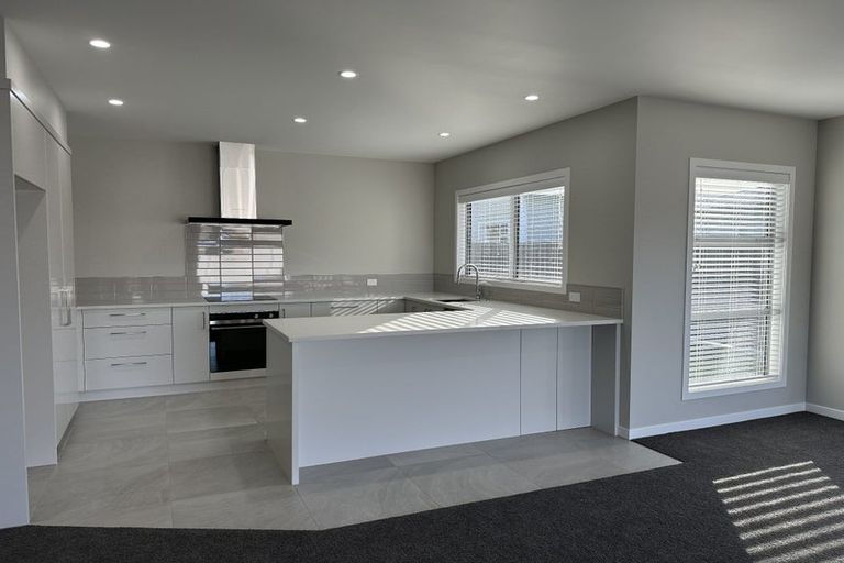 Photo of property in 6 Cassin Place, Taradale, Napier, 4112