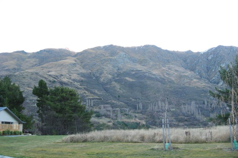 Photo of property in 14 Redfern Terrace, Arthurs Point, Queenstown, 9371