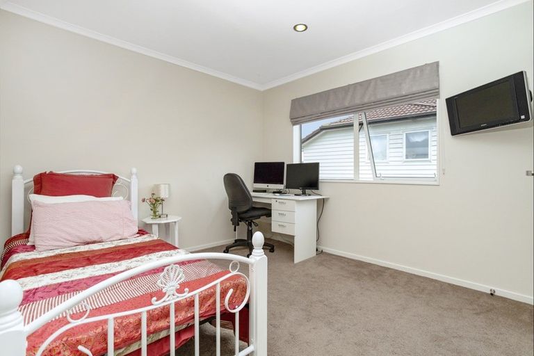 Photo of property in 46b Millen Avenue, Pakuranga, Auckland, 2010