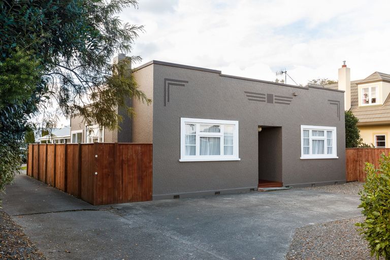 Photo of property in 23 Ngaio Street, West End, Palmerston North, 4412