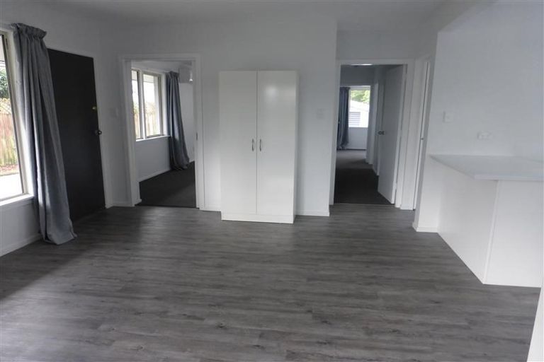 Photo of property in 21 Kennedys Bush Road, Halswell, Christchurch, 8025