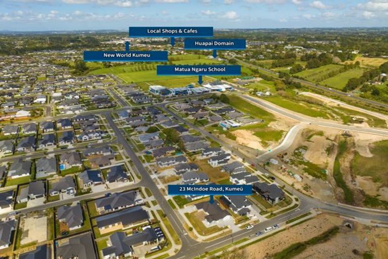 Photo of property in 23 Mcindoe Road, Kumeu, 0810