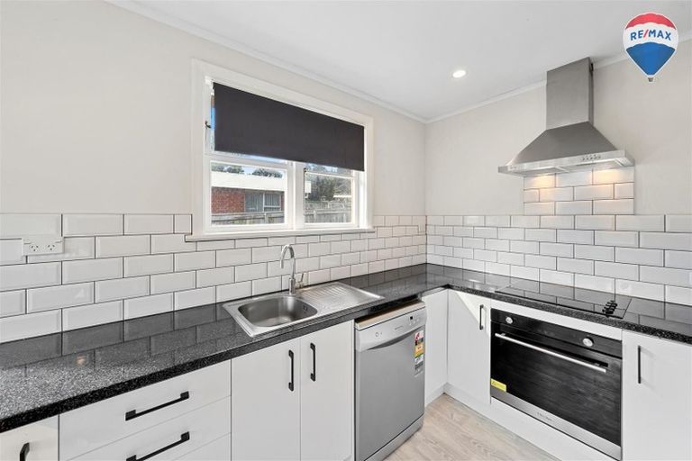 Photo of property in 113 Stokes Valley Road, Stokes Valley, Lower Hutt, 5019