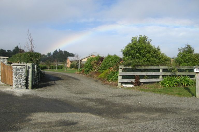 Photo of property in 98 Polson Hill Drive, Aokautere, Palmerston North, 4471