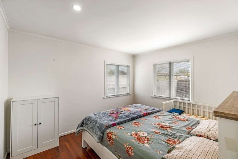 Photo of property in 1/18 Sheehan Avenue, Papakura, 2110