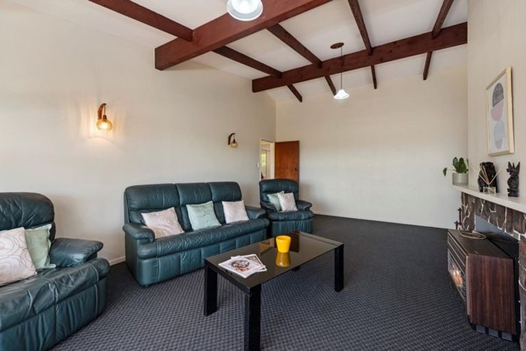Photo of property in 25 Bellevue Road, Brookfield, Tauranga, 3110
