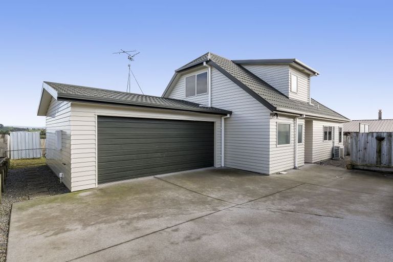 Photo of property in 50 Waikite Road, Welcome Bay, Tauranga, 3112