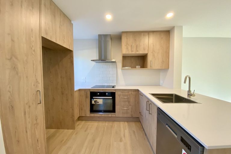 Photo of property in 2/102 Strickland Street, Sydenham, Christchurch, 8023