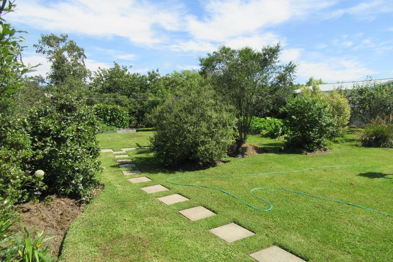 Photo of property in 11 Maude Street, Waimate, 7924