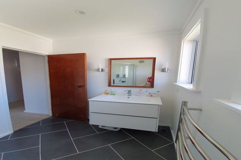 Photo of property in 11 Kipling Street, Johnsonville, Wellington, 6037