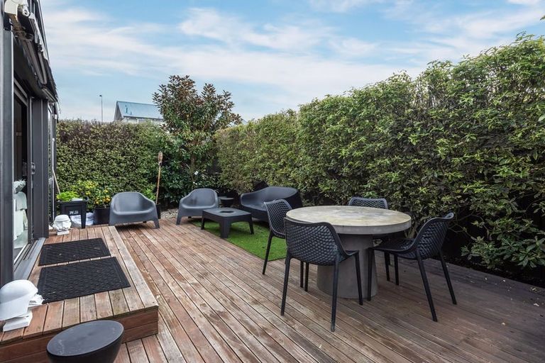 Photo of property in 7 London Street, Richmond, Christchurch, 8013