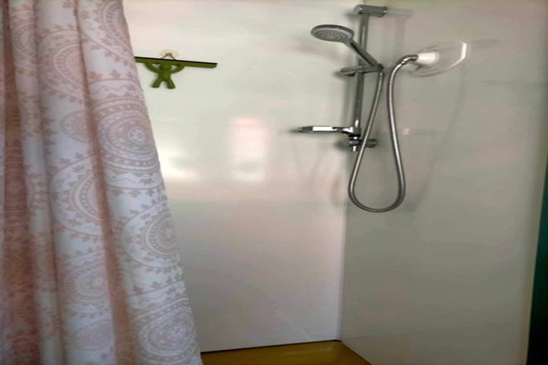 Photo of property in 5 Omaio Pa Road, Omaio, Opotiki, 3199