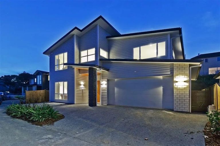 Photo of property in 43 Remuremu Street, Long Bay, Auckland, 0630