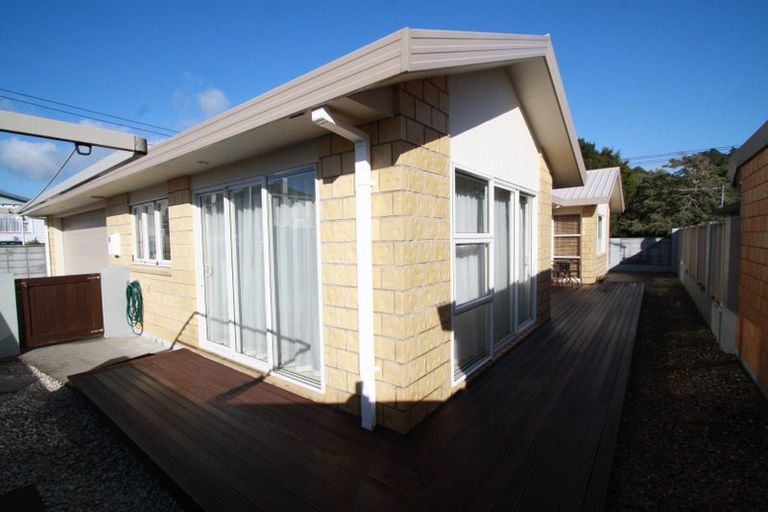Photo of property in 32 Bulteel Street, New Plymouth, 4310