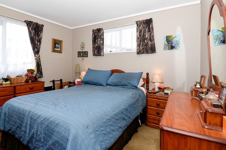 Photo of property in 141 Karioitahi Road, Waiuku, 2683
