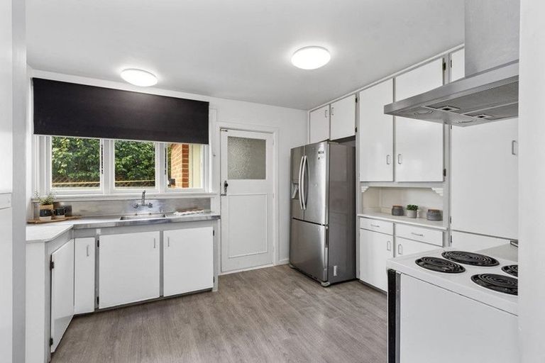 Photo of property in 1/82 Quinns Road, Shirley, Christchurch, 8013