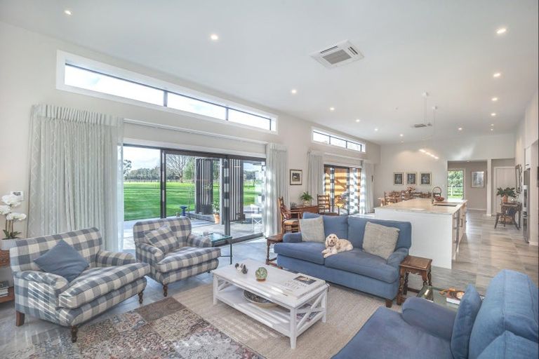 Photo of property in 19 Lindsay Road, Levin, 5510