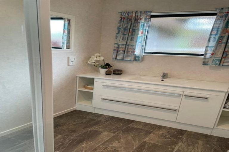 Photo of property in 24 Buckleys Road, Rangiora, 7400