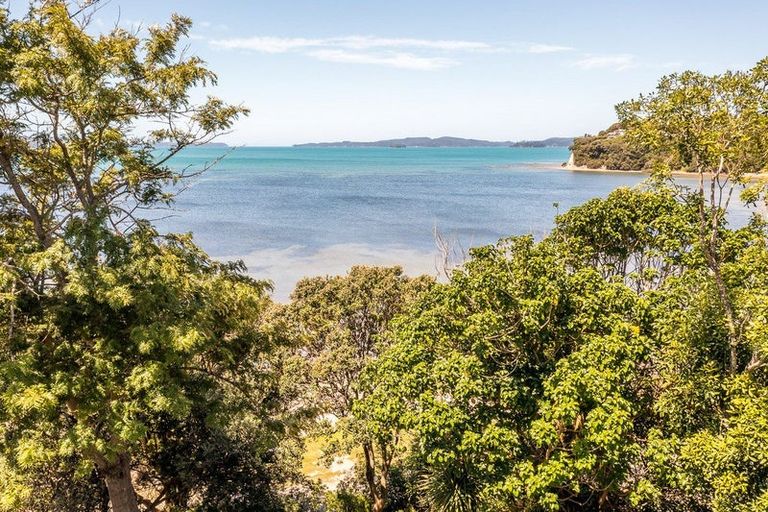 Photo of property in 7 Hibiscus Avenue, Snells Beach, 0920